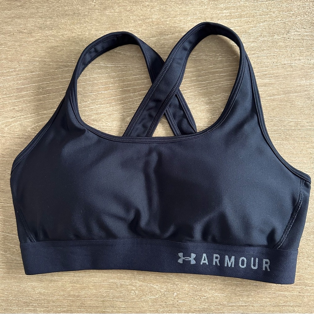 Women’s Under Armour sports bra
